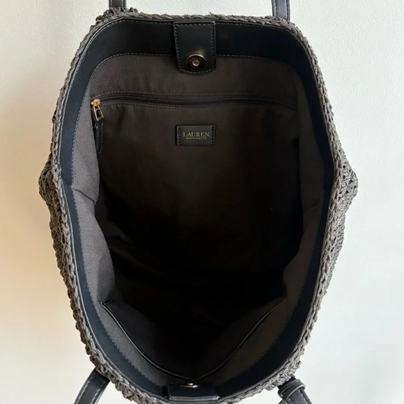 Lauren Ralph Lauren Crochet-Straw Medium Whitney Tote in black - Picture 6 of 9